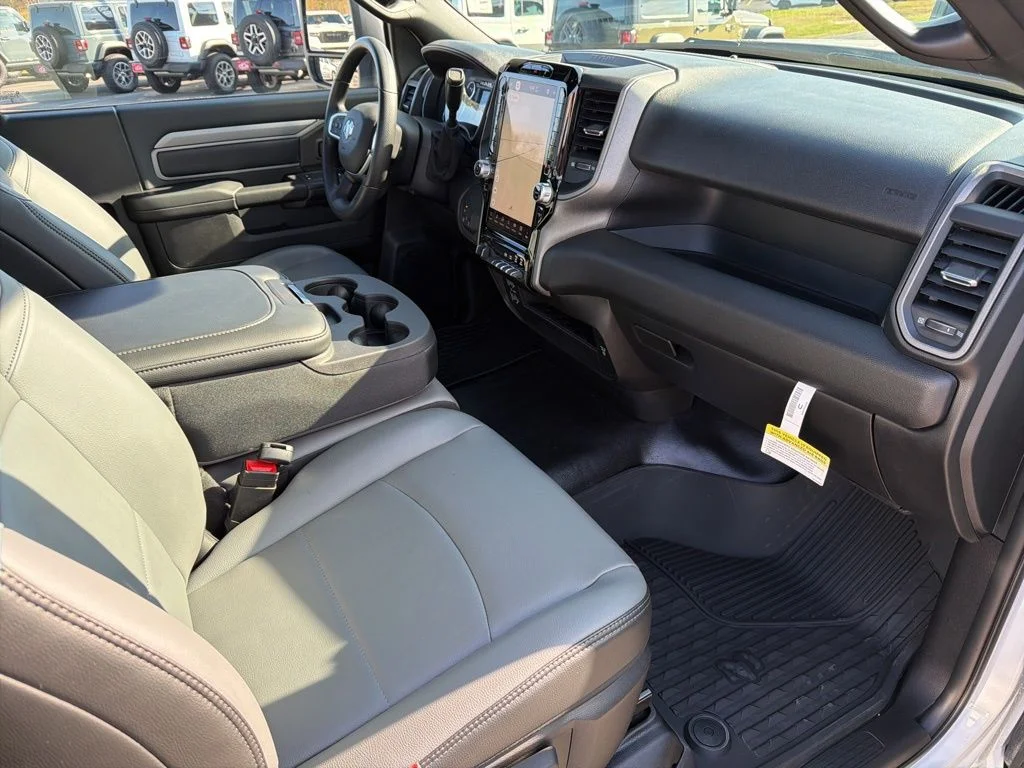 Photo 18