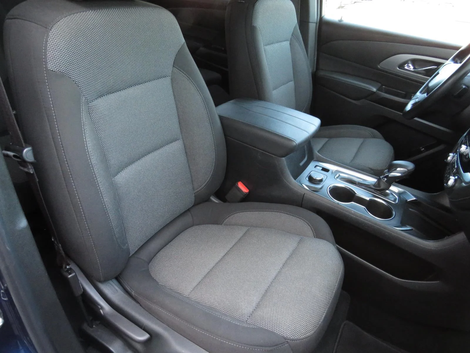 Used 2023 Northsky Blue Metallic Chevrolet LT Cloth image 29