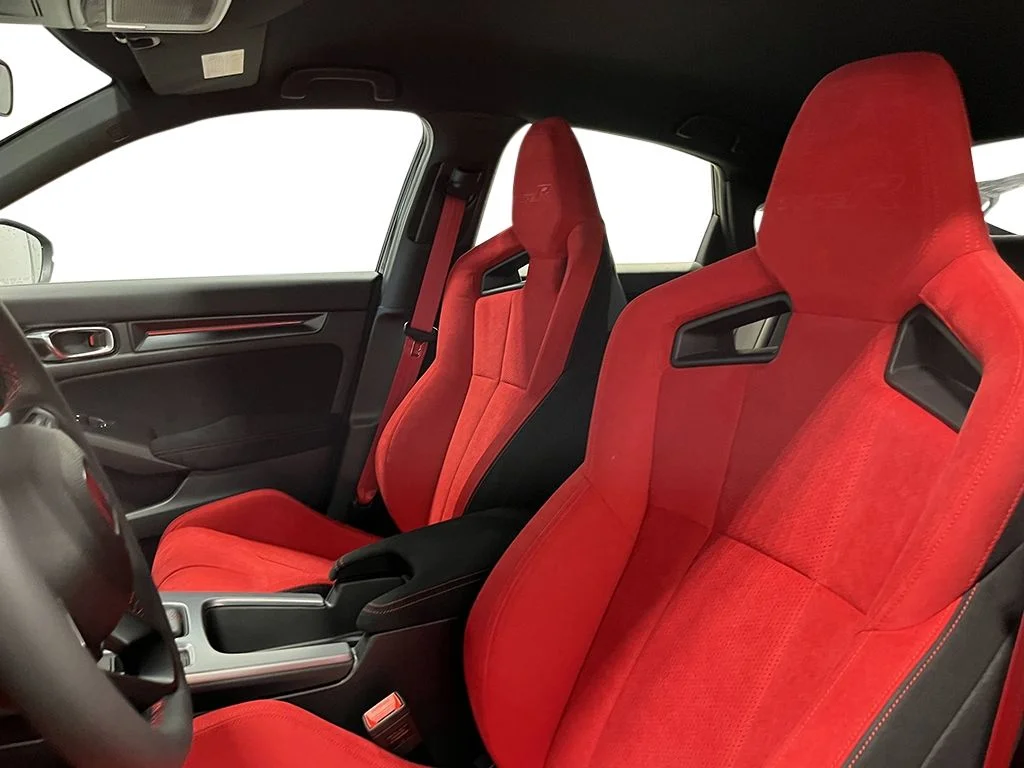 New 2026 Championship White Honda Type R image 13