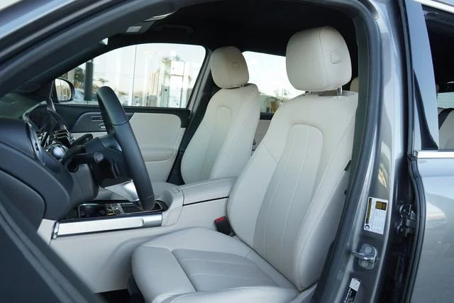 Used 2026  Mercedes-Benz GLB 250 image 21