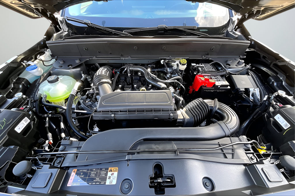 New 2025 Carbonized Gray Metallic Ford Big Bend image 11