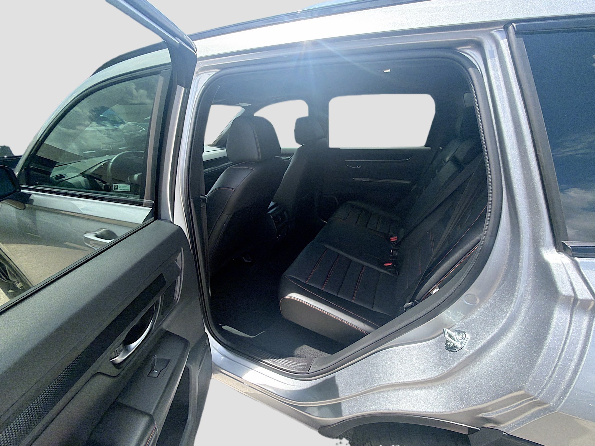 Used 2026 Solar Silver Metallic Honda 2WD Sport-L Hybrid image 23