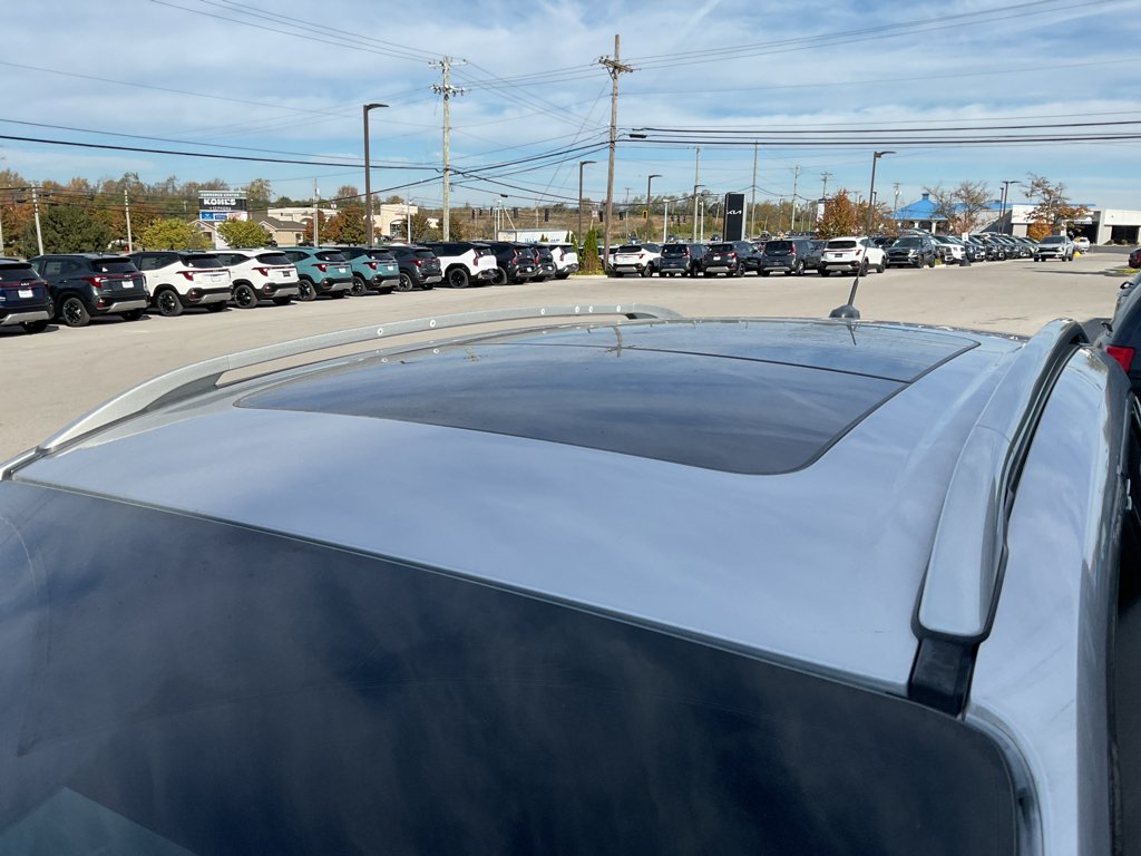 2015 Ford Escape Titanium photo 4