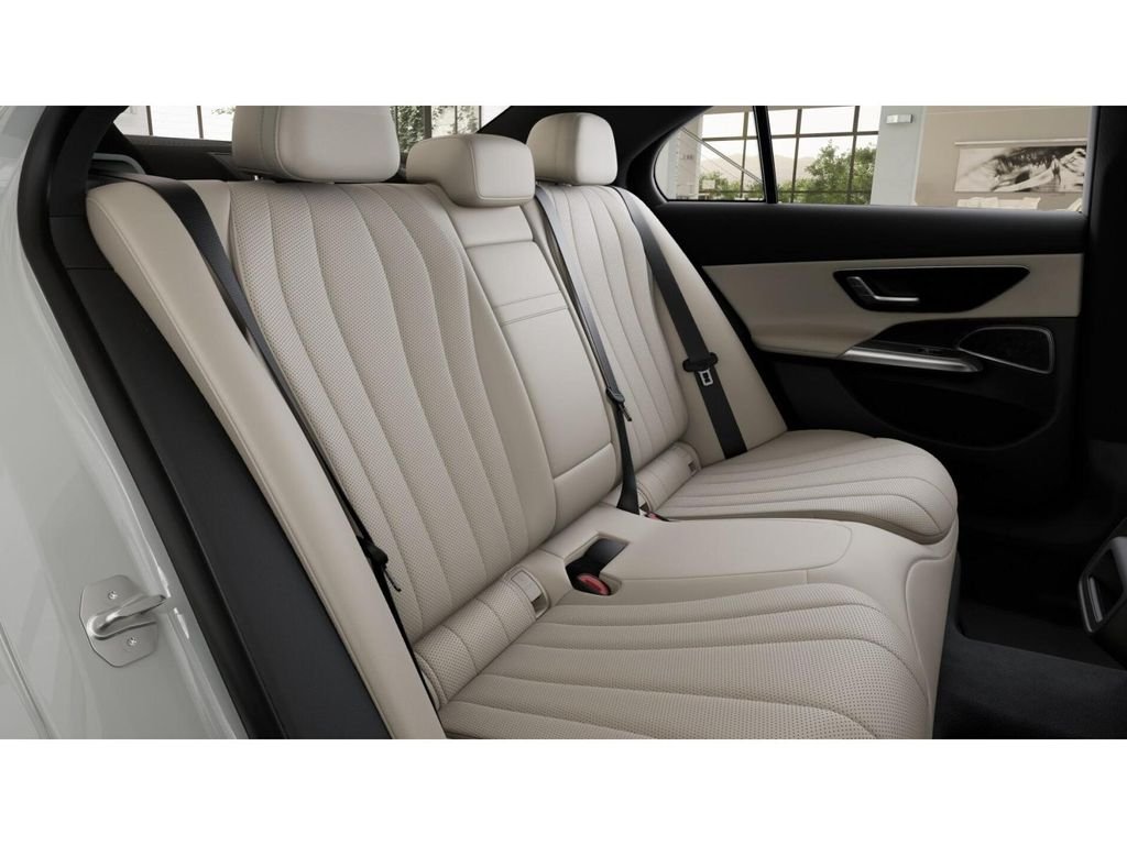 New 2026 Polar White Mercedes-Benz E 350 image 5