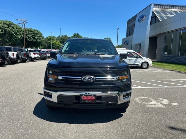 Used 2025 Black Ford XLT image 2