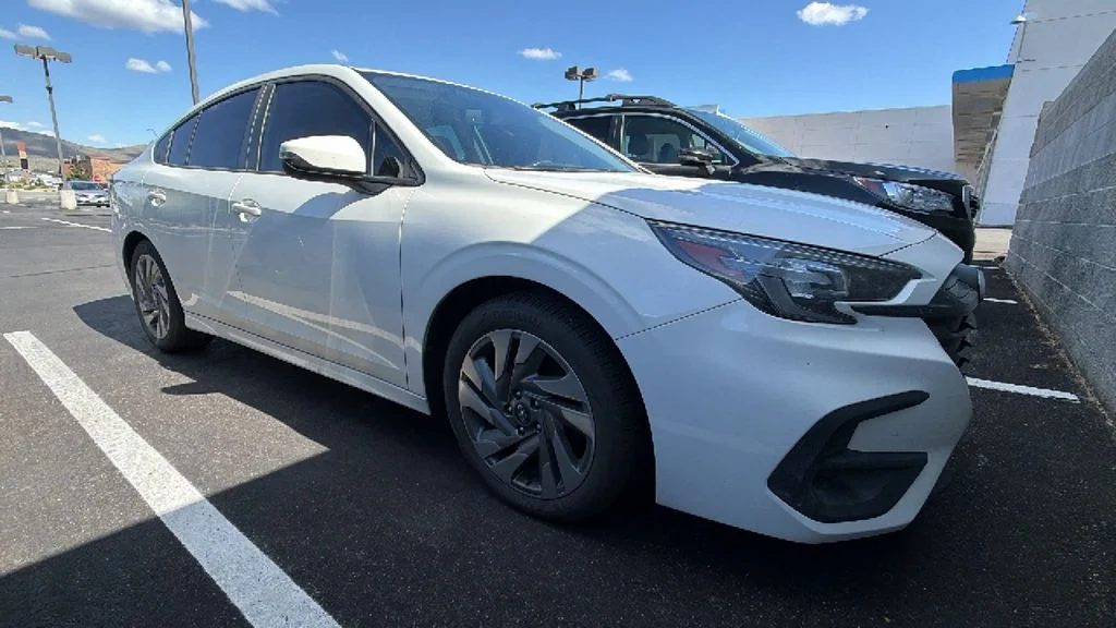 2024 Subaru Legacy Limited's photo