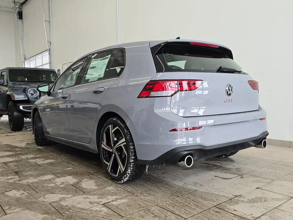 New 2026 Moonstone Gray Volkswagen 2.0T SE image 9