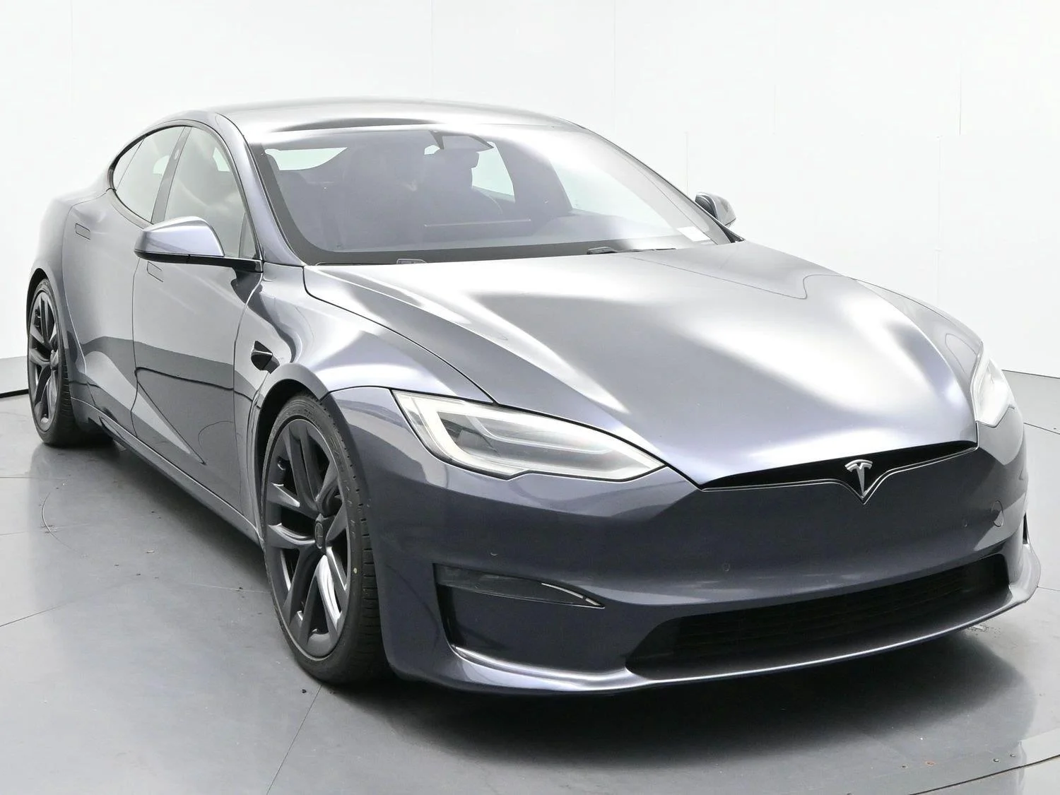 Used 2021 Midnight Silver Metallic Tesla Plaid image 2