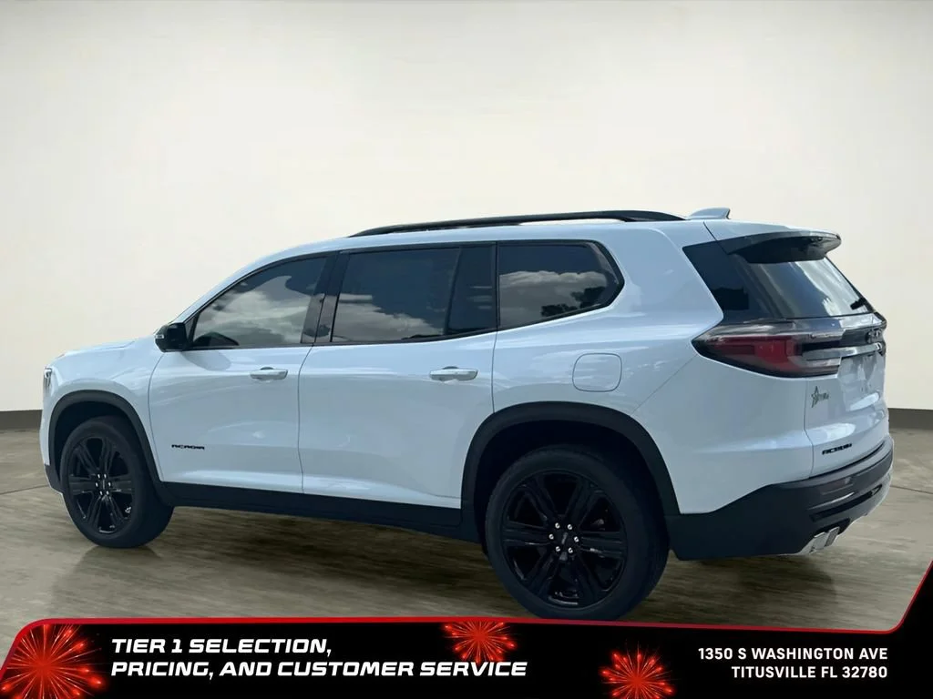 New 2026 Glacier White Tricoat GMC Elevation image 5