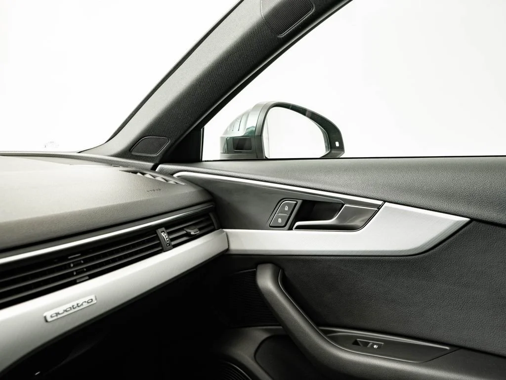 Used 2018 Manhattan Gray Metallic Audi 2.0T Premium Plus image 40