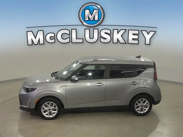 Used 2024 Gray Kia LX image 31