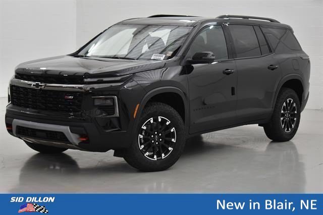 New 2026 Mosaic Black Metallic Chevrolet Z71 image 1