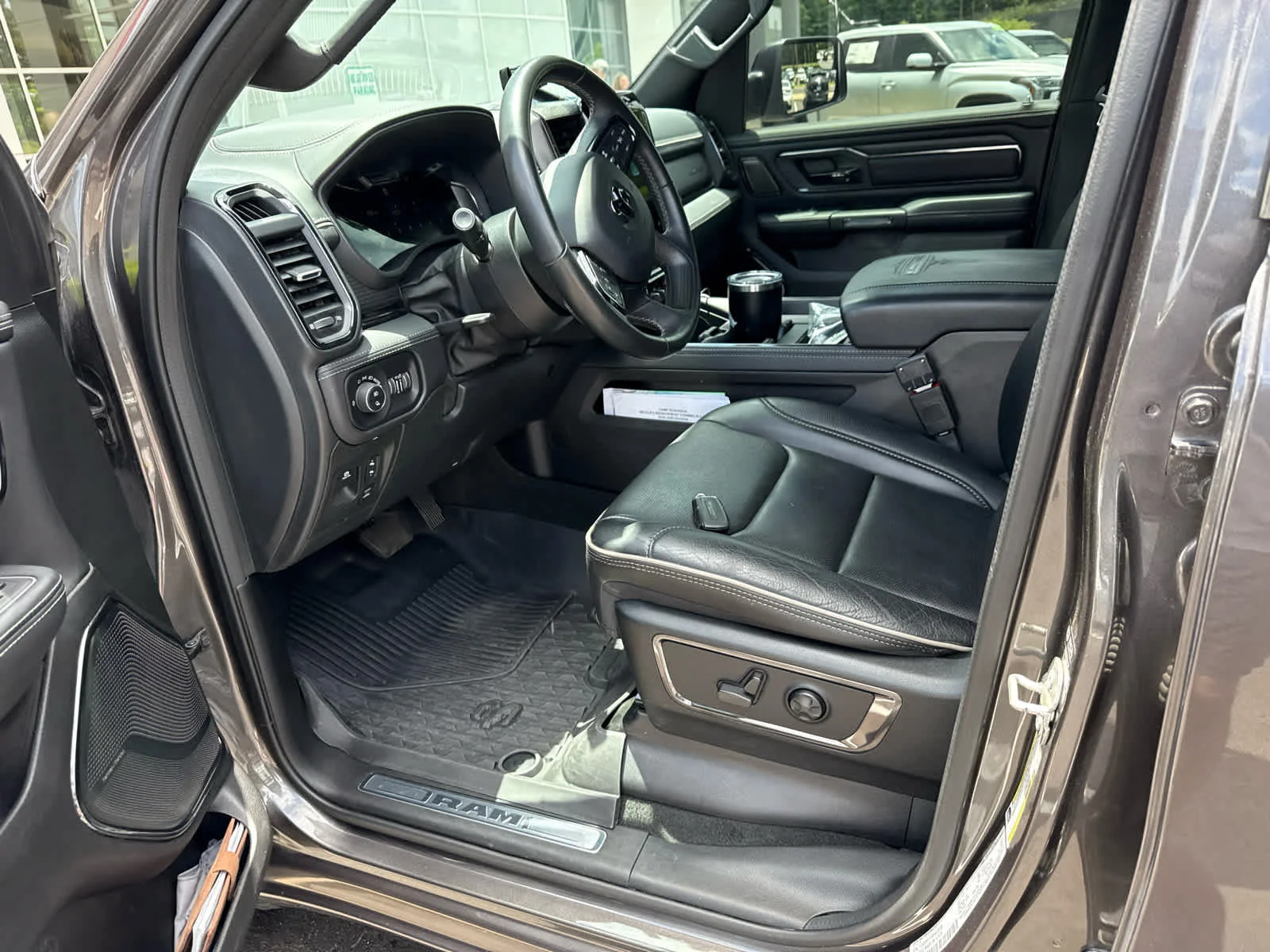 Used 2023 Granite Crystal Metallic Clearcoat Ram Limited image 7