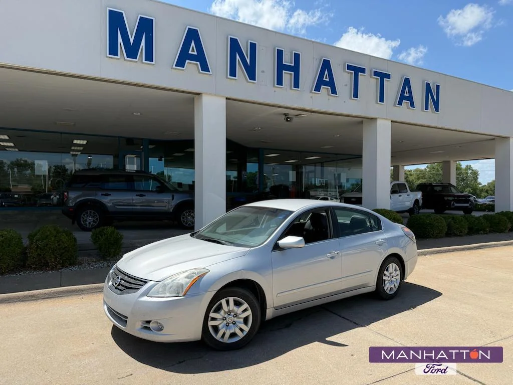 Used 2011 Brilliant Silver Nissan 2.5 S image 1