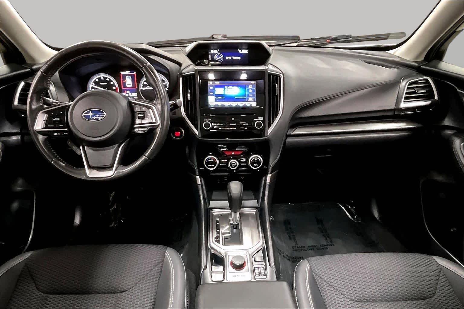 Used 2019 Crystal White Pearl Subaru Premium image 16