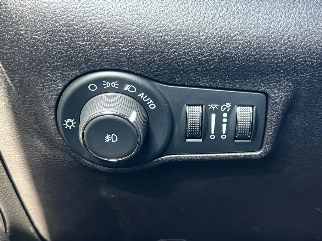 Used 2024 Black Jeep Limited image 16