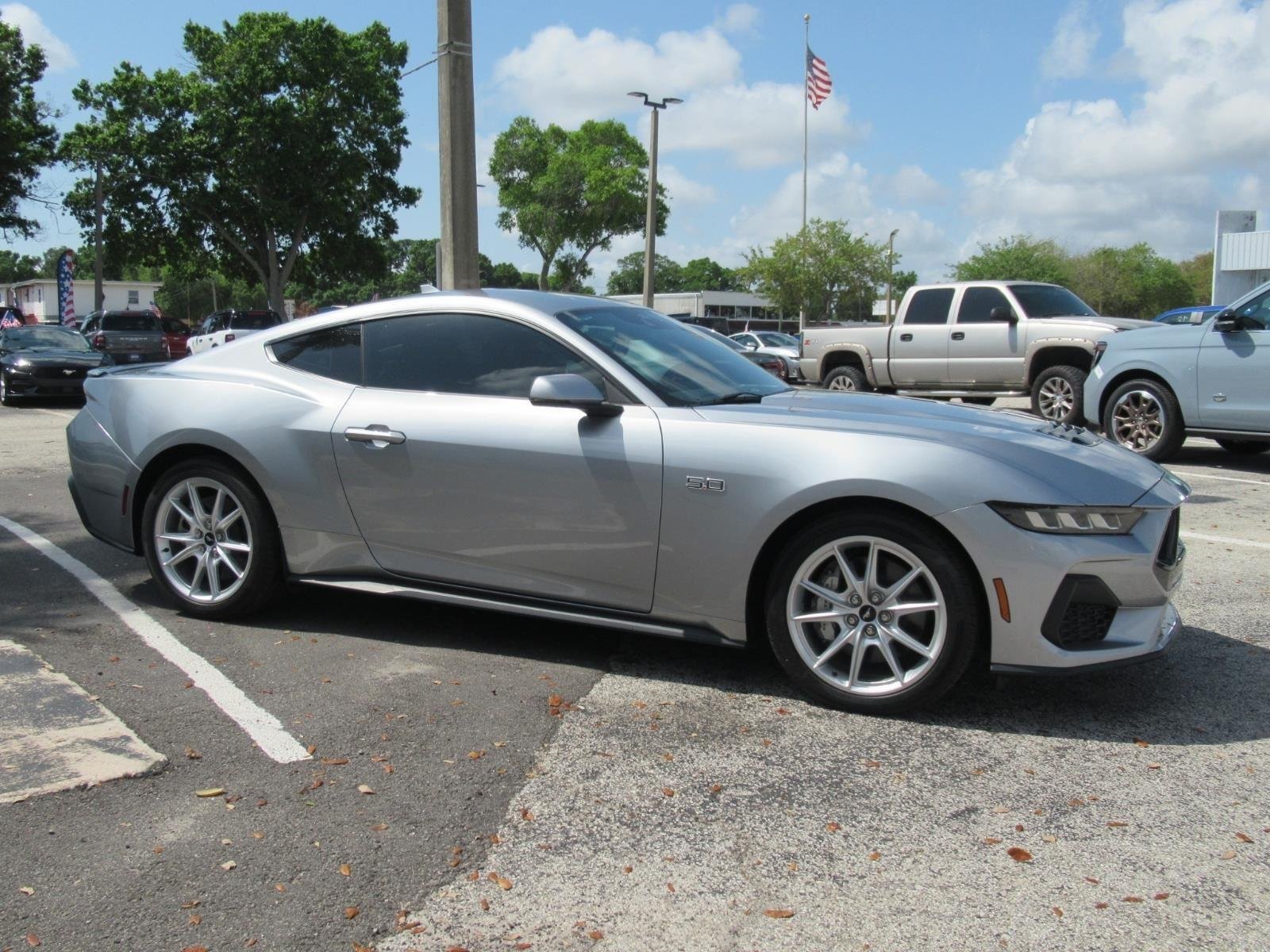 2025 Ford Mustang GT Premium Fastback - Photo 2