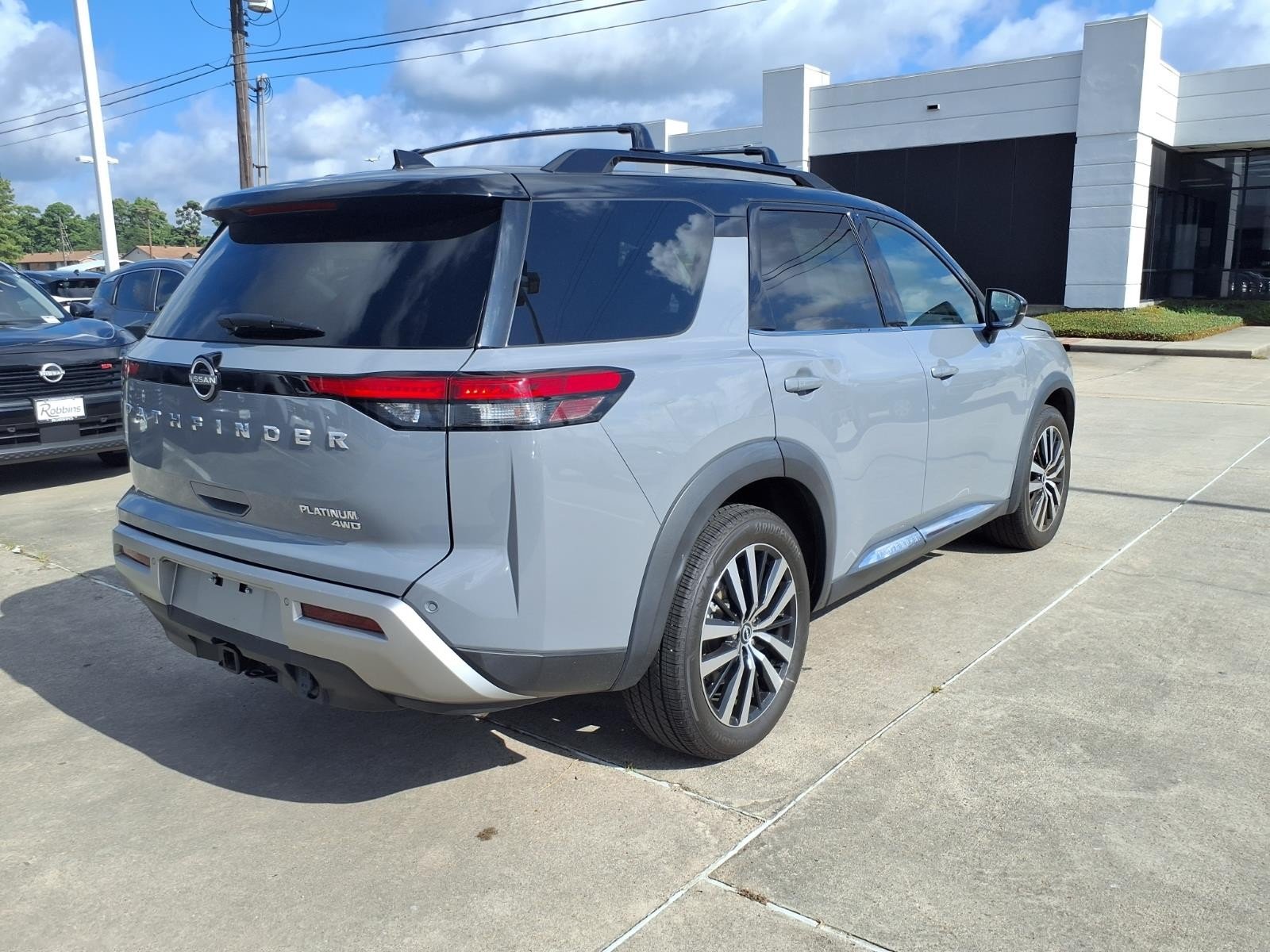 2023 Nissan Pathfinder Platinum Gray at Robbins Nissan