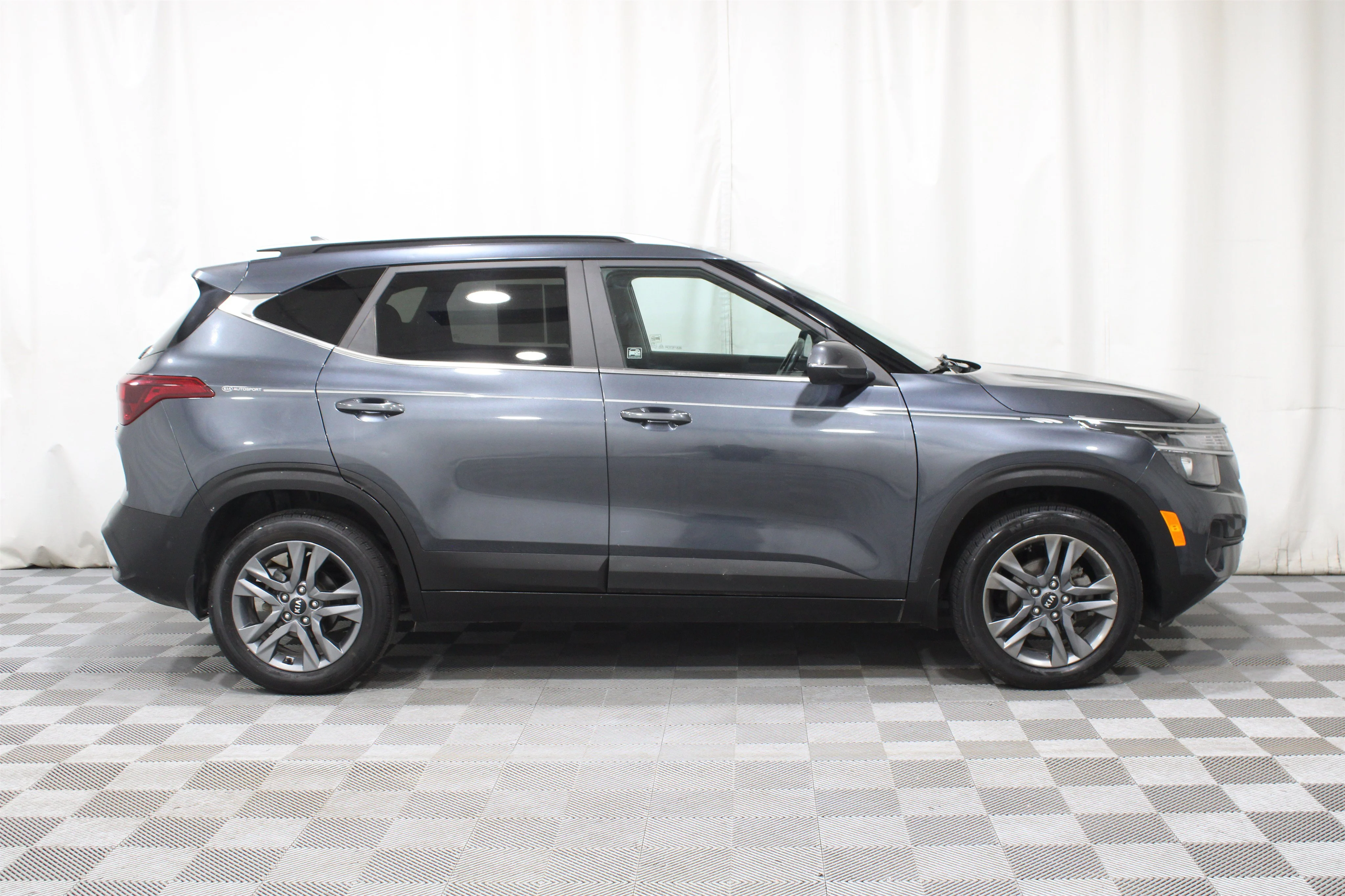 Used 2021 Gravity Gray Kia S image 26