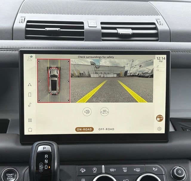 Certified Used 2023 Silver Land Rover X-Dynamic SE image 27