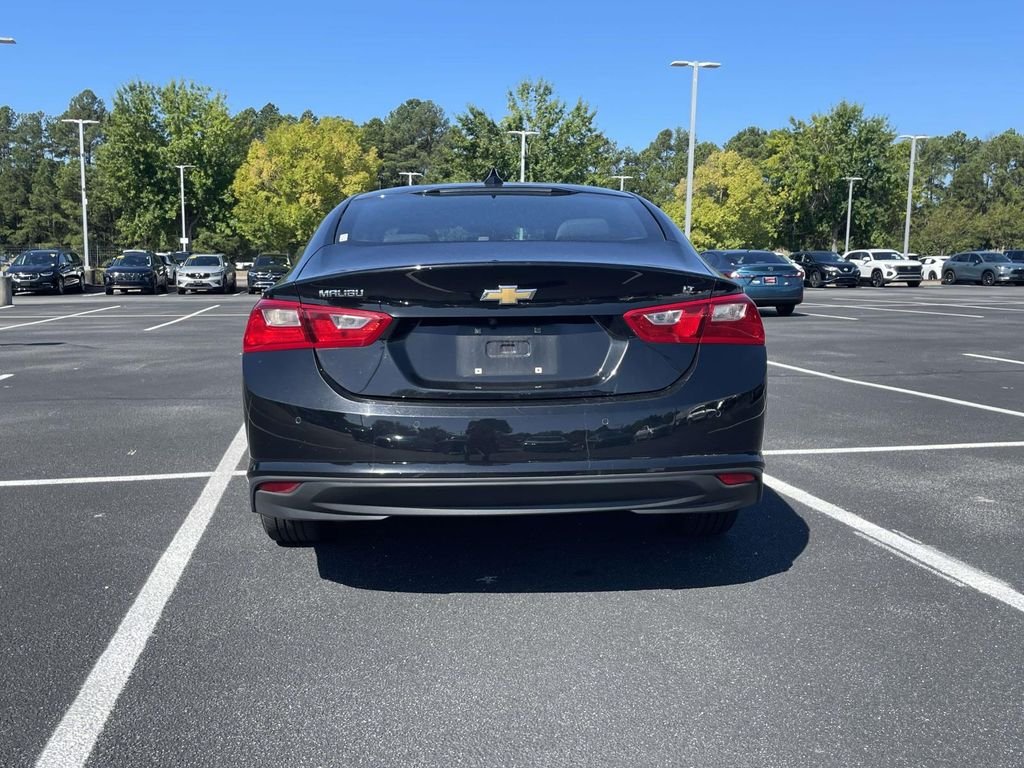 Used 2025 Black Chevrolet LT image 6