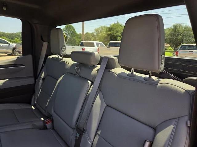 New 2026 Onyx Black GMC SLT image 32
