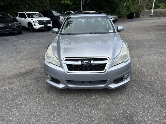 Used 2013 Silver Subaru 2.5i image 2