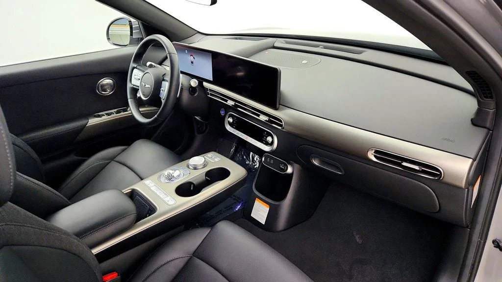 Used 2025 Savile Silver Genesis Standard RWD image 26