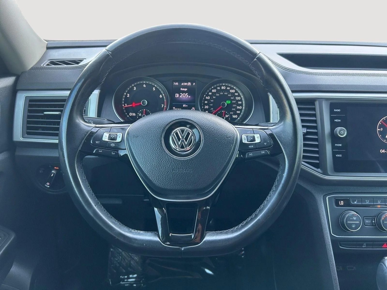 Used 2019 WHITE Volkswagen 3.6L V6 SE w/Technology image 6