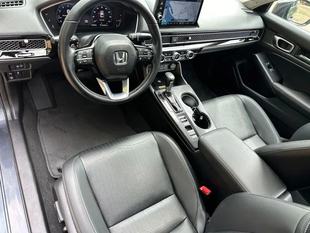 Used 2024 Silver Honda Touring image 14