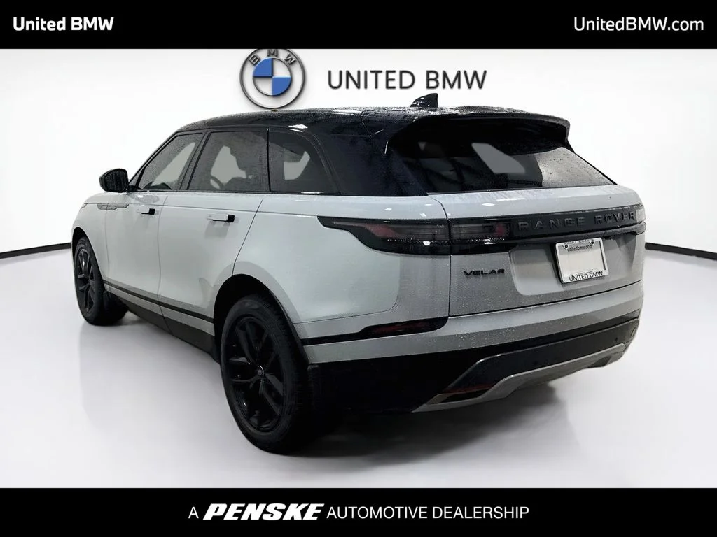 Used 2024  Land Rover Dynamic SE image 7