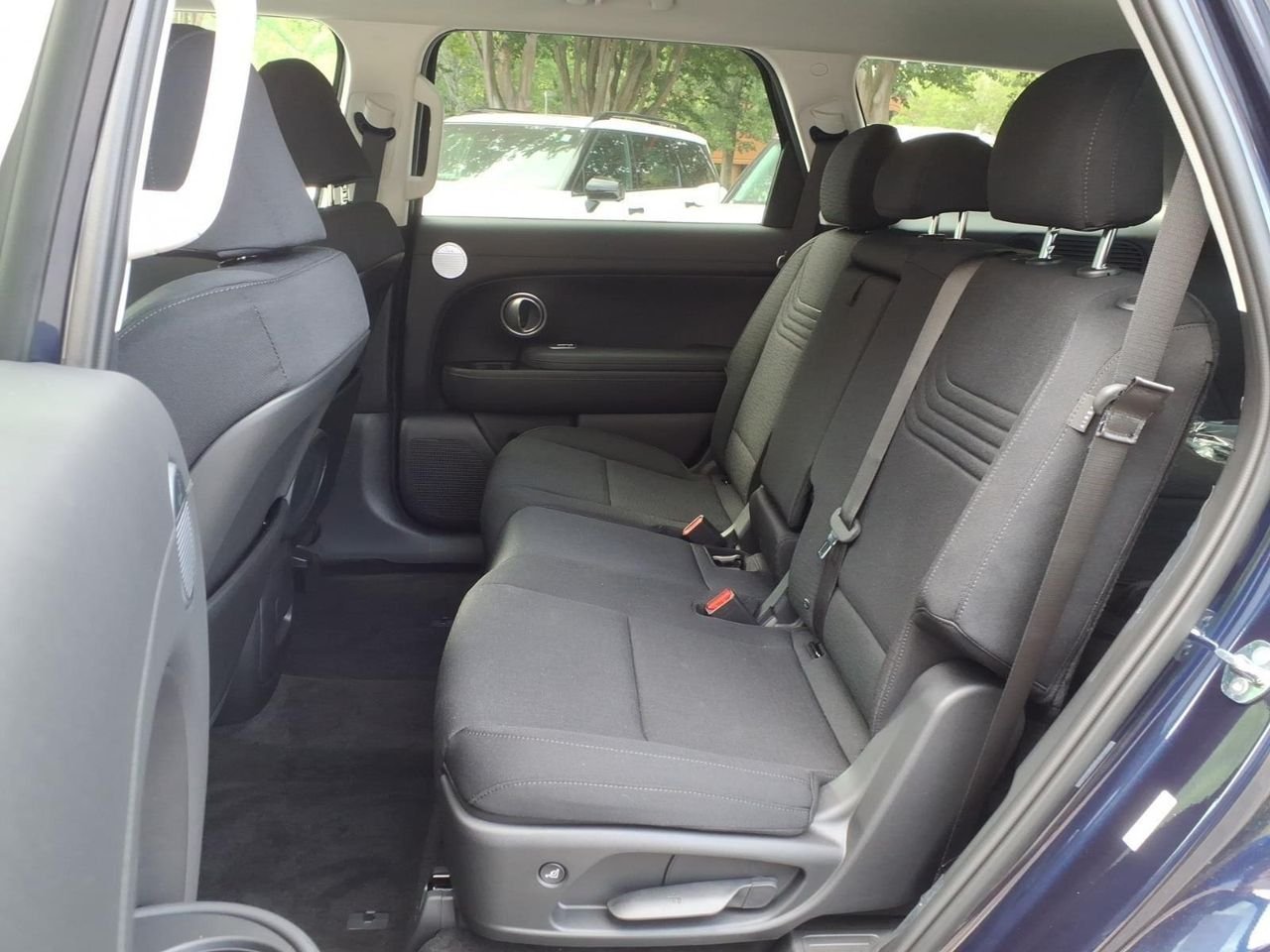 New 2026 Classy Blue Pearl Hyundai SE FWD image 20