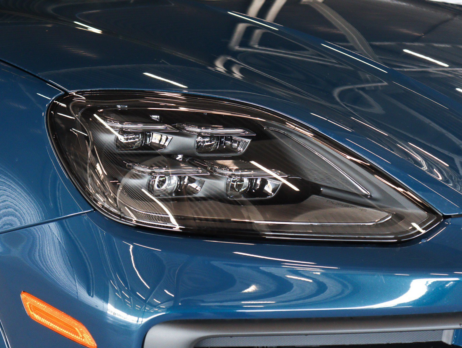 New 2026 Montego Blue Metallic Porsche  image 28