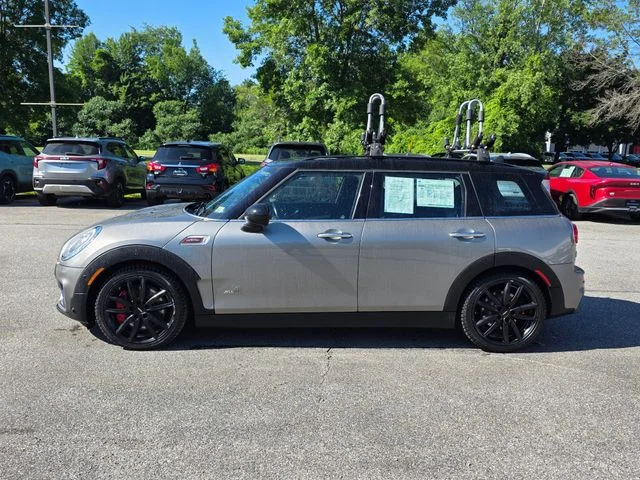 Used 2017 Silver Metallic MINI Clubman image 5