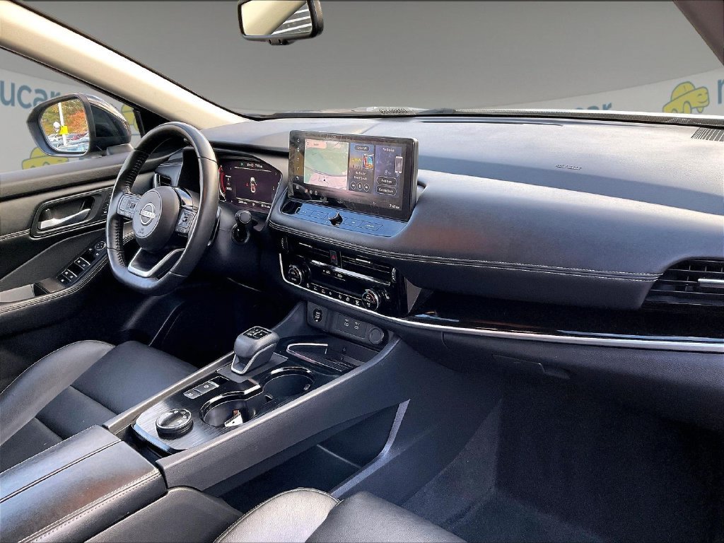 Used 2024 Deep Ocean Blue Pearl/Super Black Nissan SL image 14