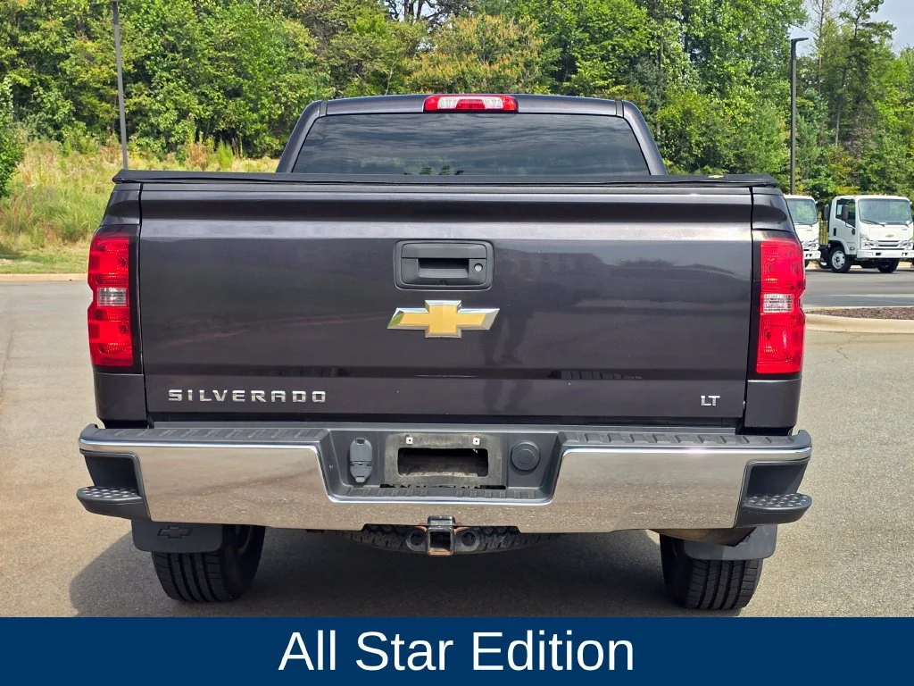 Used 2015 TUNGSTEN METALLIC Chevrolet LT image 3