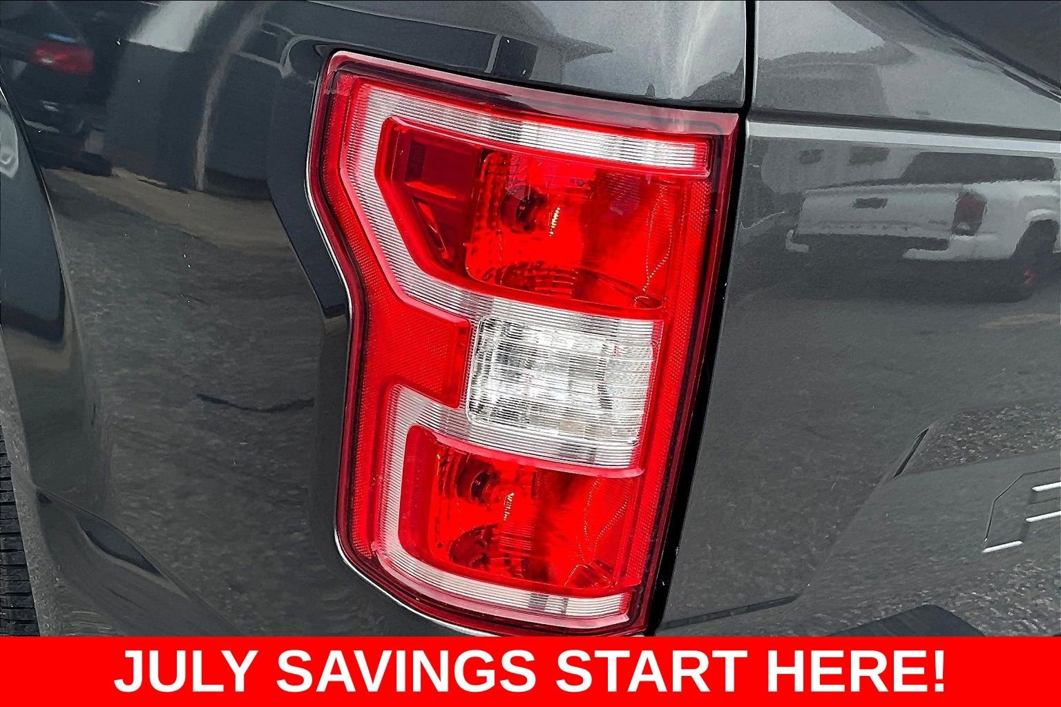 Used 2018 Gray Ford XLT image 30