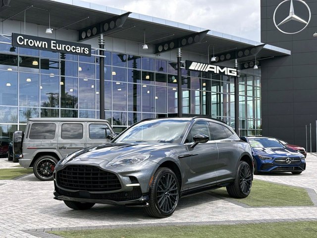 2023 Aston Martin DBX 4.0 V8 707 AWD's photo