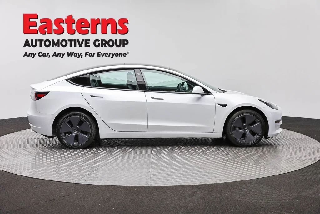Used 2023 White Tesla Base image 4