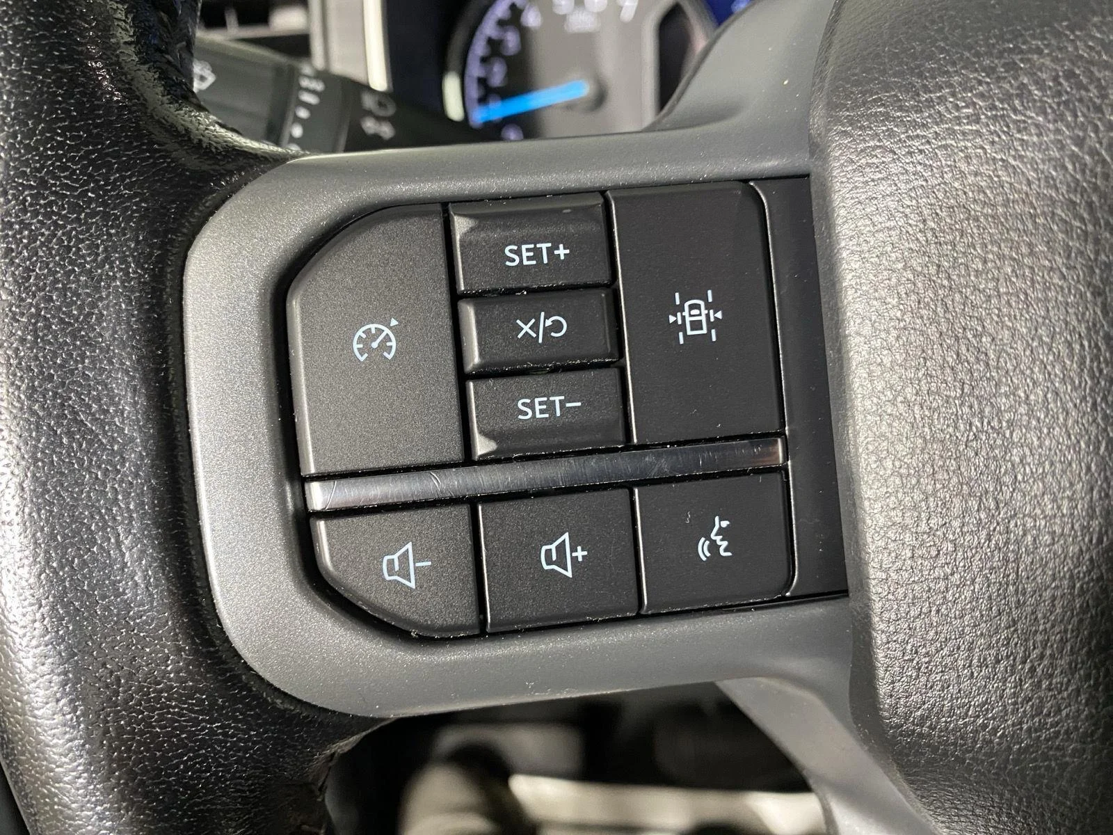 Used 2022 Carbonized Gray Ford XLT image 20