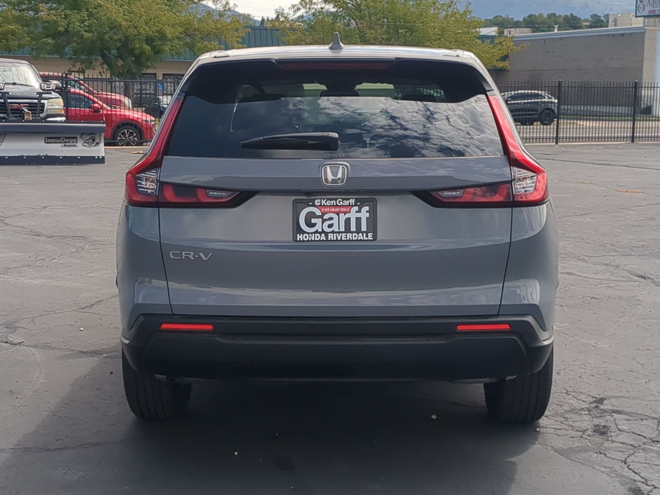 New 2026 Urban Gray Pearl Honda LX image 4