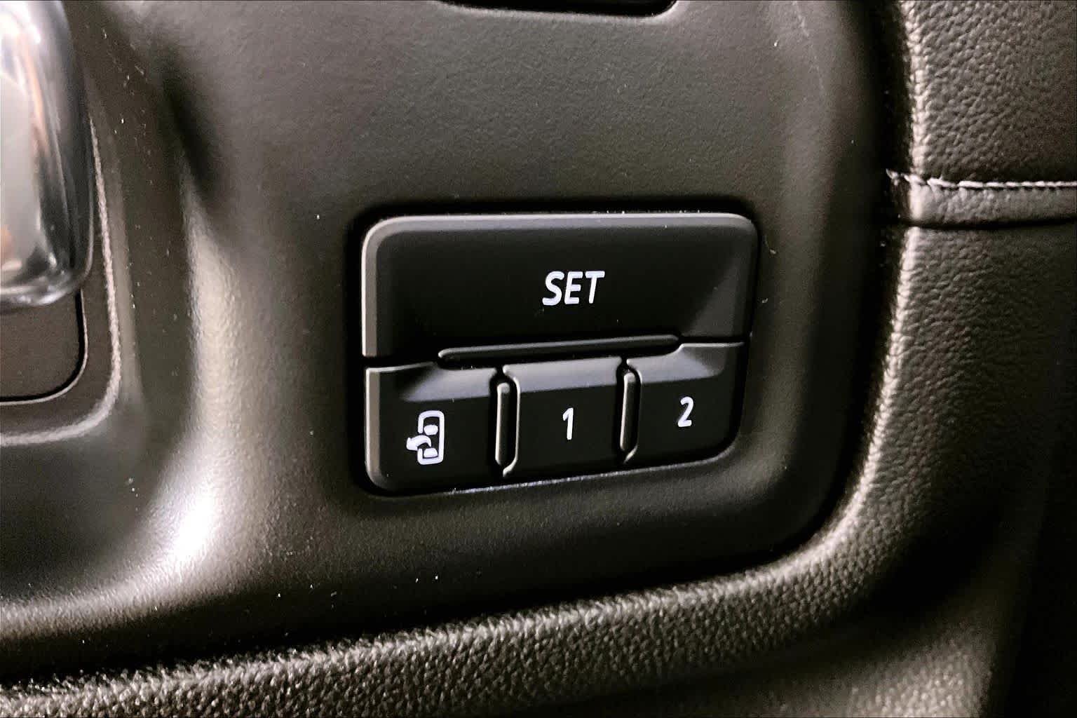 Used 2023 Black Chevrolet High Country image 32