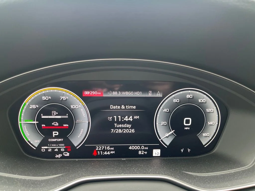 Used 2024 Gray Audi 55 Prestige image 7