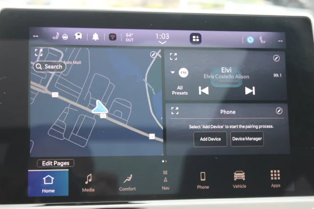 Used 2023 Silver Jeep Limited image 5