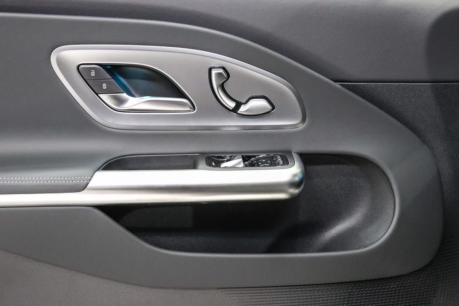 New 2027 MANUFAKTUR Alpine Grey Mercedes-Benz CLA 250+ Electric image 22