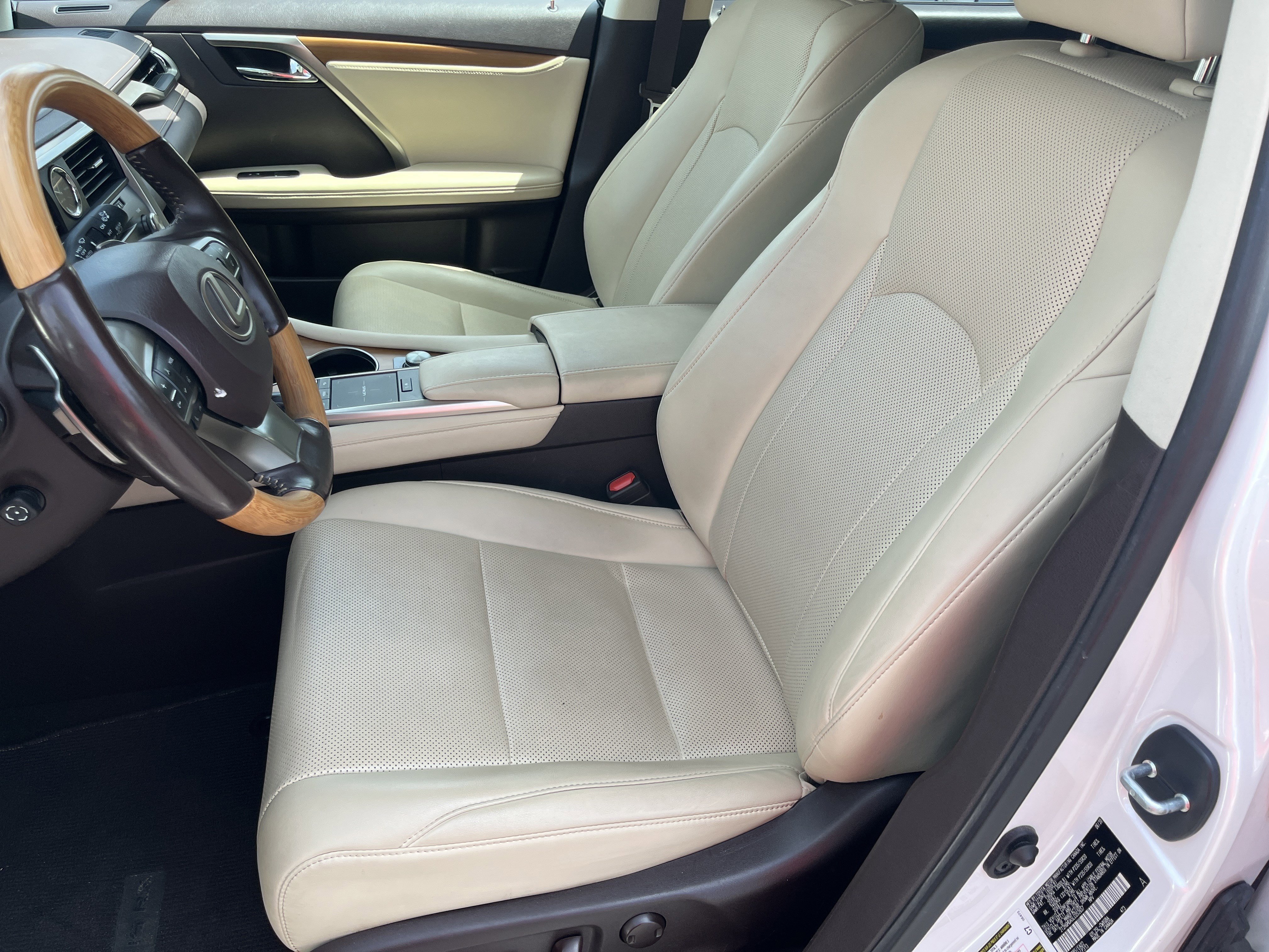 Used 2020 Eminent White Pearl Lexus RX 450h image 19