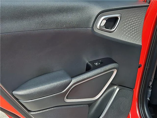 Used 2024 Inferno Red KIA S (IVT) image 10