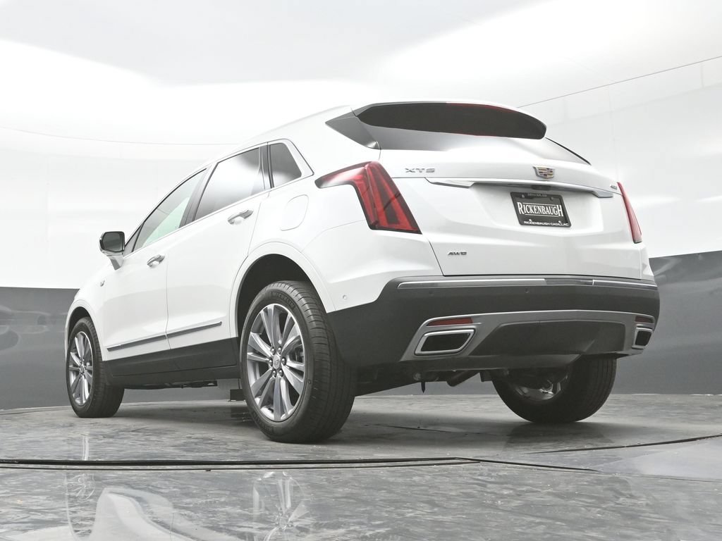 New 2026 Crystal White Tricoat Cadillac Premium Luxury image 22