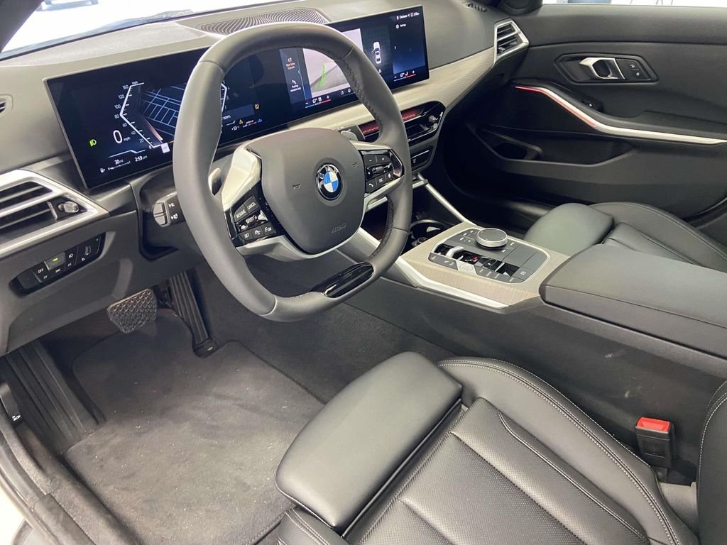 2025 BMW 3 Series 330i - Photo 19