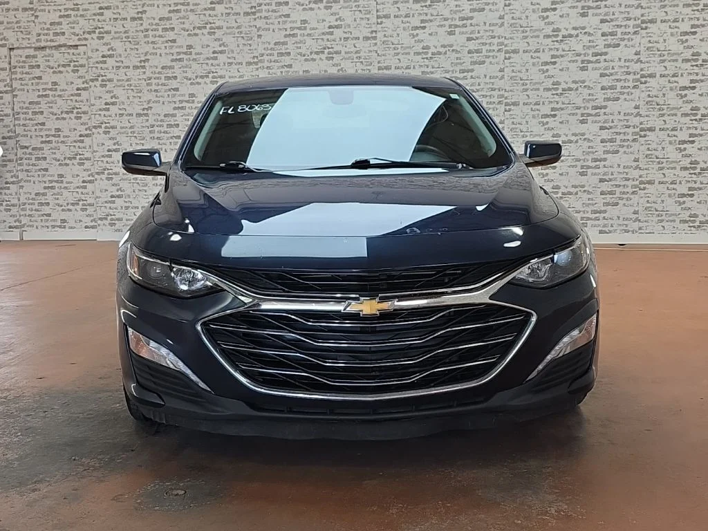 Used 2020 Blue Chevrolet LT image 2